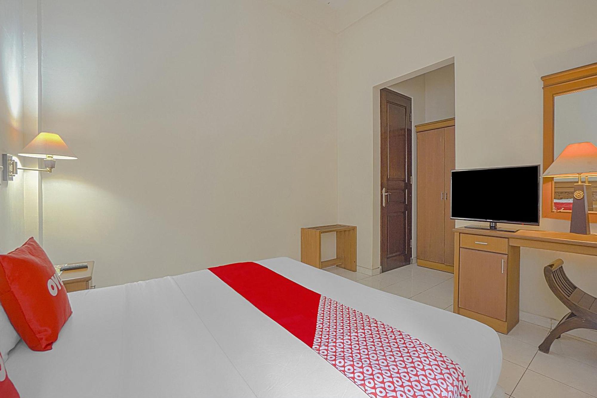 Oyo Life 90589 Palem Garden Hotel Тулунгагун Екстериор снимка