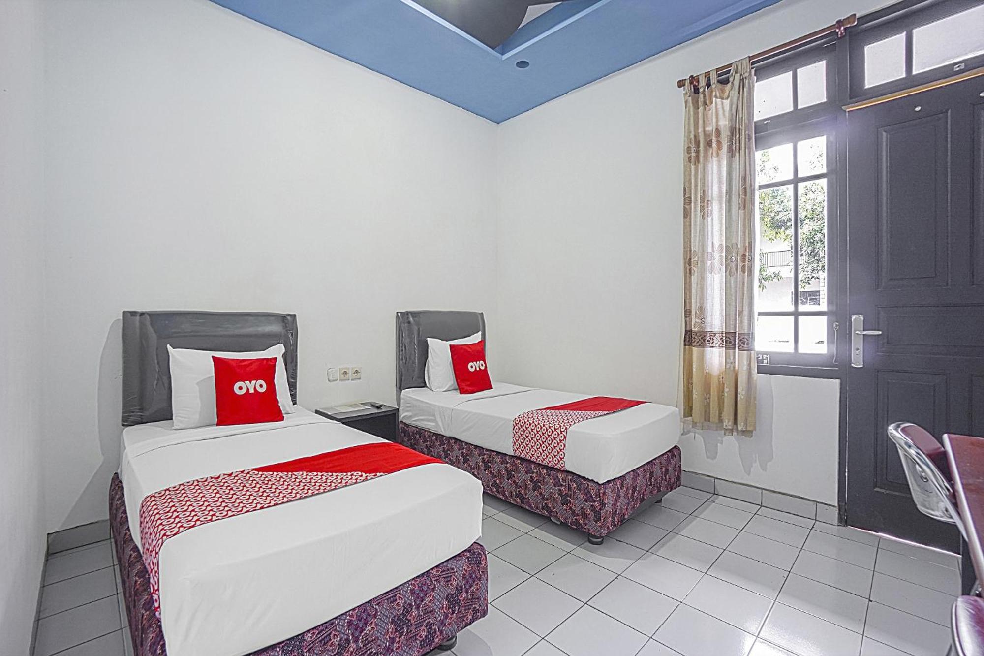 Oyo Life 90589 Palem Garden Hotel Тулунгагун Екстериор снимка